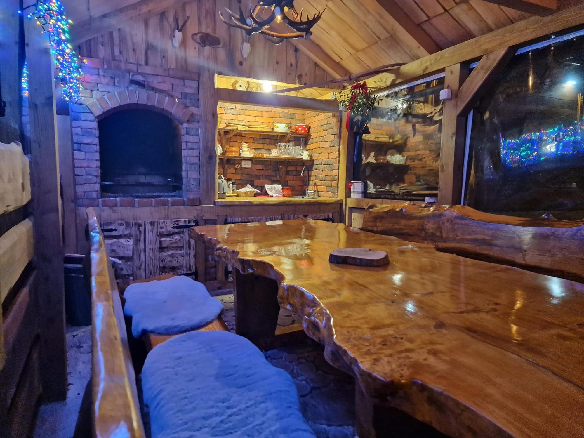 Vodenica Vrelo Chalets Vrelo Korenicko Bagian luar foto