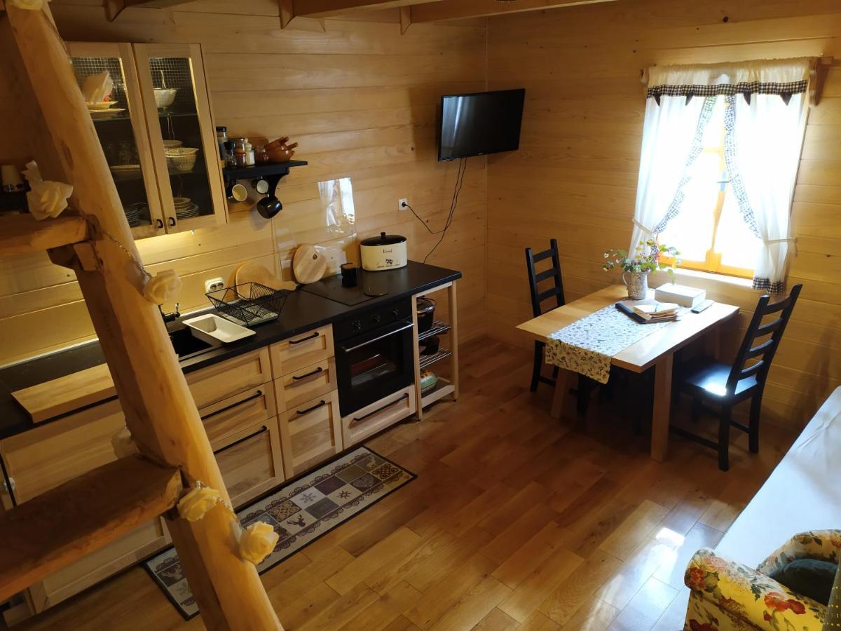 Vodenica Vrelo Chalets Vrelo Korenicko Bagian luar foto
